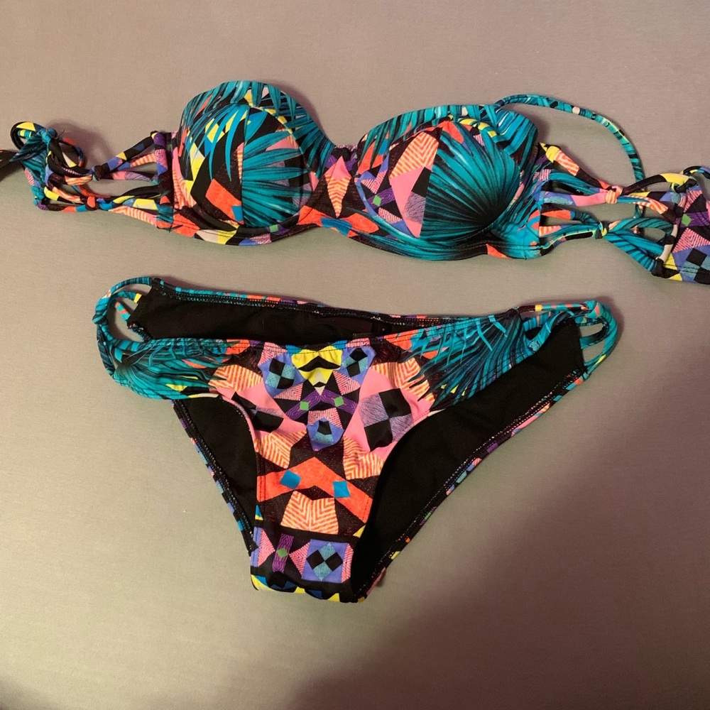 Bikini